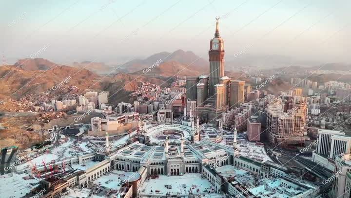 Aerial view Mecca Ramadan, Makkah city, Clock Tower Masjid Al Haram Al Kaaba 4k