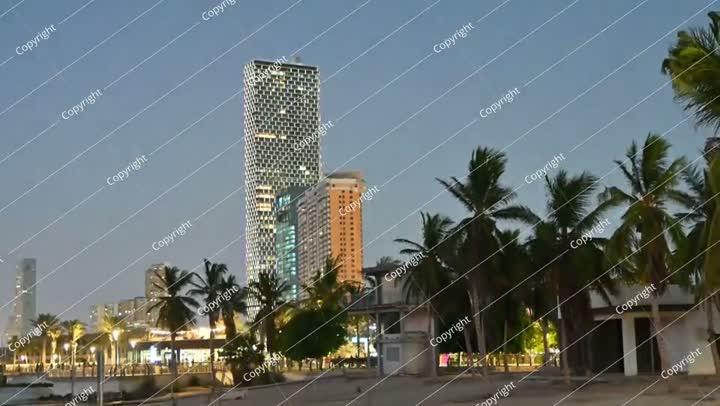 إضاءة مثيرة للاهتمام على مبنى حديث في جدة المملكة العربية السعودية، فيديو السياحة السعودية