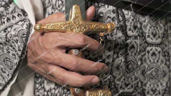 سيف عربي طويل - سيف سعودي تقليدي.