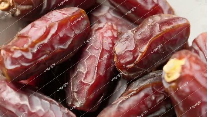 Saudi ramadan dates on a 360 degree rotating  plate