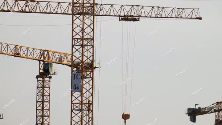 Plenty of cranes working on the mega construction in Saudi Arabia