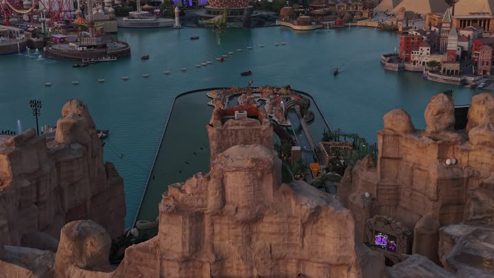 أبرز المناطق الترفيهية بالمملكة العربية السعودية، اكبر بحيرة صناعية في البوليفارد ورلد في مدينة الرياض، اكتشاف الحضارات والثقافات حول العالم, فعاليات وأنشطة مائية متميزة، معالم جذب واستقطاب السائحين