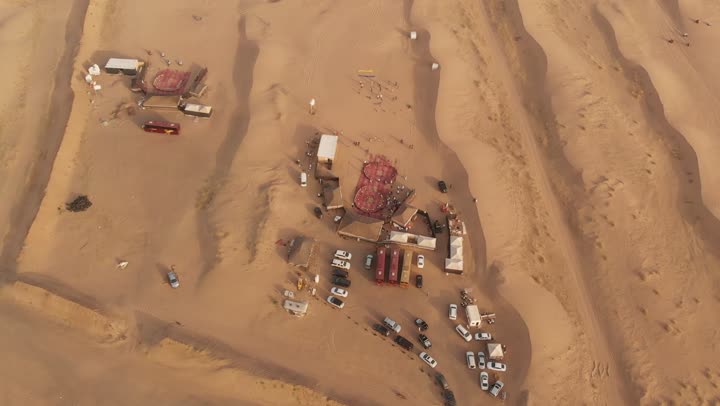 Spending time in the desert with friends, sitting in the desert for recreational activities and mental relaxation, tourist adventures and safari trips, fun and entertainment by practicing the hobby of camping on the soft sands in the Kingdom of Saudi Arabia, the natural landscapes and the soft golden sands in the desert.