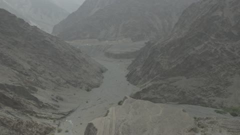 الطبيعة الجنوبية في المملكة العربية السعودية،  معالم سياحية مشهورة بالرياض ، القمم والمرتفعات الجبلية ،تصوير درون جوي لجبال الباحة وعسير