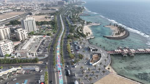 شاطئ بحر أبحر شمال مدينة جدة في المملكة العربية السعودية ، الخليج السياحي ،تصوير درون جوي لكورنيش ابحر جدة ،  اماكن ومعالم سياحية ترفيهية