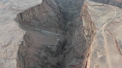 1764144021jIsScM1uxr