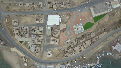 معلم تاريخي اثري ،التصميم والفن المعماري بالطراز الهندسي القديم، قلعة الوجه التاريخية  ،  معالم سياحيه تراثيه مشهورة, موقع استراتيجي هام في مدينة تبوك في المملكه العربيه السعوديه ، تصوير درون لقلعة الوجة في مدينة تبوك