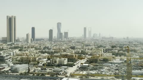 alriyad /tariq almalik fahd / abraj alriyad