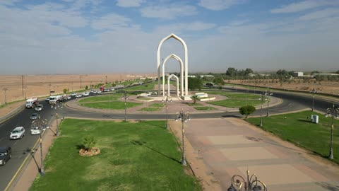 الفعالية المخصصة لراكبي الدراجات الهوائية في المملكة العربية السعودية، موطن رياضة السيارة في الشرق الاوسط، تصوير درون للمسارات والطرق المخصصة لمسابقات الدراجات في تبوك، مسابقة التحدي والمنافسة والمغامرة