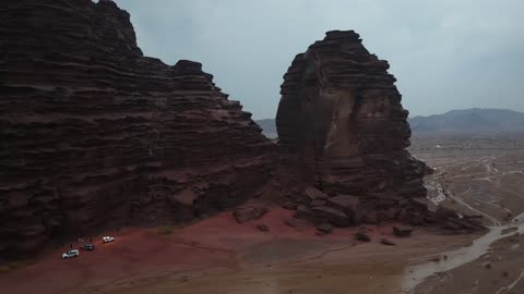 The rock formations in the Jeddah area, northwest of the Kingdom of Saudi Arabia, the NEOM tourism project, landscapes of golden sands, mountains with rock formations, floods and waterfalls, and the cold winter winds, are tourist attractions in the Kingdom of Saudi Arabia.