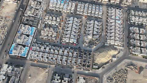 مجمعات فلل ومنازل راقية، الفن الهندسي المعماري على الطراز الحديث في المملكة العربية السعودية، تصوير درون لحي النرجس الراقي والمتميز في شمال مدينة الرياض، موقع استراتيجي متميز وحيوي