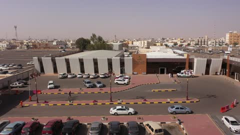 مستشفى الملك خالد , المباني المتطورة لتقديم الخدمات والعناية الصحية للمرضى, التطور والتقدم العمراني في مدينة تبوك , الفن الهندسي المعماري على الطراز الحديث والمتطور لبناء المنشآت والمراكز الطبية