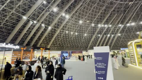 Visitors of different age groups interacted at the International Book Fair in Jeddah on December 16, 2025, featuring famous cultural landmarks and tourist attractions, exhibitions from the Kingdom of Saudi Arabia, enjoying time purchasing useful novels for learning and cultural enrichment, attracting and drawing tourists from around the world, and events of the Riyadh Season.
