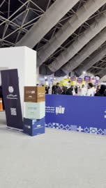 مدخل معرض الكتاب الدولي في جدة 16 من ديسمبر 2025 ، قضاء أوقات ممتعة في شراء الروايات المفيدة للتعلم والتثقف ، تفاعل الزوار من مختلف الفئات العمرية، المعالم والأماكن السياحية الثقافية المشهورة فى المملكة العربية السعودية، استقطاب وجذب السياح من أنحاء العالم ، فعاليات موسم الرياض