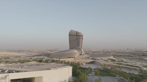 A cultural beacon and famous tourist attractions in the Kingdom of Saudi Arabia, recreational, cultural, and educational activities, the building of the Ithra Global Museum in the Eastern Province in Dammam, the King Abdulaziz Center for World Culture in the city of Dhahran during the day.