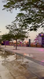 زوار في يوم التطوع، مناسبة لشكر المتطوعين على جهودهم والتوعية بمساهماتهم في المجتمع، المملكة العربية السعودية، يوم التطوع العالمي 2025 في مركز الملك عبد العزيز الثقافي العالمي (إثراء)، زيادة الوعي العام حول أهمية العمل التطوعي في التنمية الاجتماعية