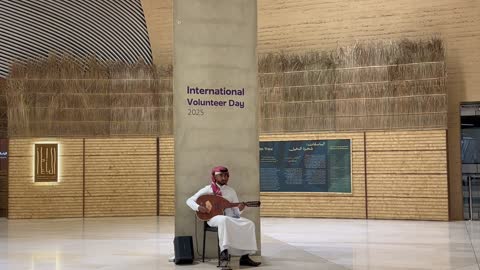 العزف الموسيقا في يوم التطوع، مناسبة لشكر المتطوعين على جهودهم والتوعية بمساهماتهم في المجتمع، المملكة العربية السعودية، يوم التطوع العالمي 2025 في مركز الملك عبد العزيز الثقافي العالمي (إثراء)، زيادة الوعي العام حول أهمية العمل التطوعي في التنمية الاجتماعية
