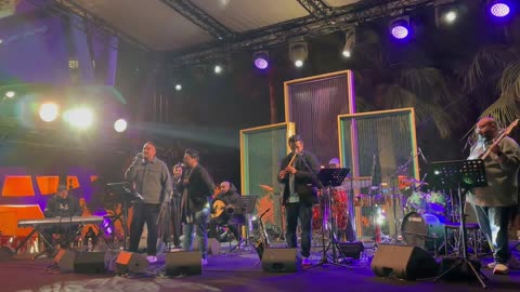 العزف الموسيقا في يوم التطوع، مناسبة لشكر المتطوعين على جهودهم والتوعية بمساهماتهم في المجتمع، المملكة العربية السعودية، يوم التطوع العالمي 2025 في مركز الملك عبد العزيز الثقافي العالمي (إثراء)، زيادة الوعي العام حول أهمية العمل التطوعي في التنمية الاجتماعية