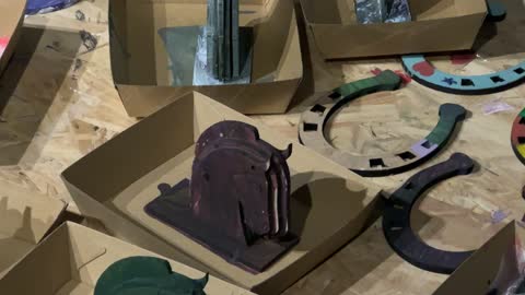 حدوات الخيول في فعاليات القفز، مناسبة لشكر المتطوعين على جهودهم والتوعية بمساهماتهم في المجتمع، المملكة العربية السعودية، يوم التطوع العالمي 2025 في مركز الملك عبد العزيز الثقافي العالمي (إثراء)، زيادة الوعي العام حول أهمية العمل التطوعي في التنمية الاجتماعية