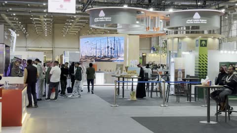 صفائح بناء منوعة"صُنع في السعودية 2025"، حدث صناعي بارز يهدف إلى تعزيز المنتجات والخدمات الوطنية السعودية، إبراز جودة وتنوع الصناعات الوطنية وابتكاراتها، يحمل المعرض شعار "نصنع التمكين"، هيئة تنمية الصادرات السعودية، 2025 في مركز الرياض للمعارض والمؤتمرات