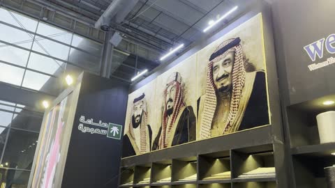 فخر صناعة سجاد الحرم"صُنع في السعودية 2025"، حدث صناعي بارز يهدف إلى تعزيز المنتجات والخدمات الوطنية السعودية، إبراز جودة وتنوع الصناعات الوطنية وابتكاراتها، يحمل المعرض شعار "نصنع التمكين"، هيئة تنمية الصادرات السعودية، 2025 في مركز الرياض للمعارض والمؤتمرات