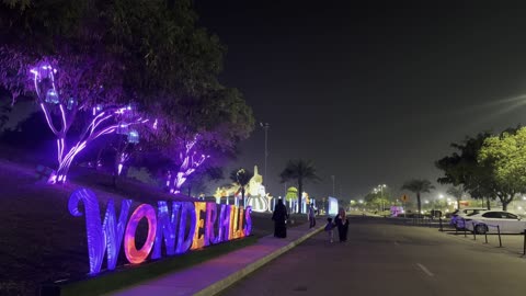 The interactive tourist interface for families and visitors, the illuminated sculptures at the Wonders Hills Festival 2025 in Jubail Industrial City in the Eastern Province, diverse entertainment and educational activities, innovative light shows for families and visitors.