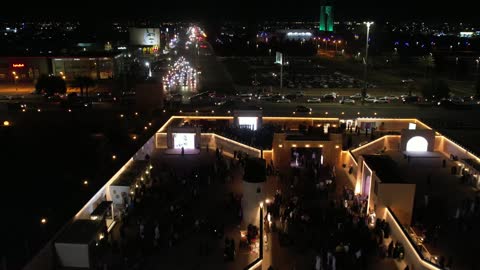 Visitors flocked to the popular celebration, drone footage of the founding ceremony of the first Saudi state on February 22 in the city of Tabuk, Saudi National Day on September 23, the day we began in 1727, wearing traditional folk attire.