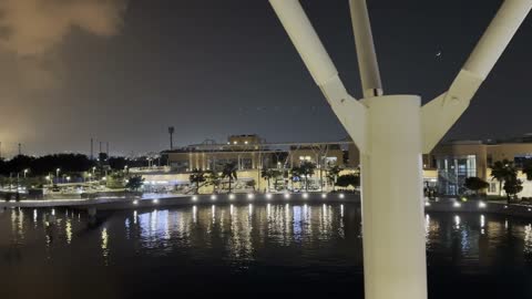 ملتقى الترفيه والتسوق على الواجهة البحرية  ، مجمع ذا موف بمدينة الجبيل الصناعية  في المنطقة الشرقية يوم 24 من ديسمبر 2025 ، معلم ترفيهي وتجاري متكامل، مقاهي ومطاعم للعائلات والشباب، أجواء نابضة بالحياة