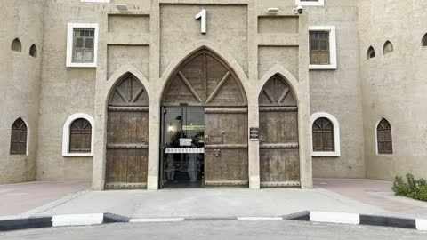 القرية الشعبية فى مدينة الدمام يوم 29 من ديسمبر 2025، المملكة العربية السعودية، فعالية تراثية بطابع شعبي أصيل، تجربة ثقافية وسياحية للعائلات والزوار، القرية العالمية بالدمام، أصالة التراث العمراني السعودي