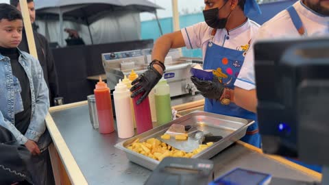 الطعام المكسيكي وفن تقديمه، مهرجان إثراء للطعام يقام في حدائق مركز الملك عبد العزيز الثقافي العالمي من ٢٢ ديسمبر حتى ع يناير ٢٠٢٦ في المملكة العربية السعودية، إثراء مركز ثقافي وإبداعي يهدف إلى إثراء المعرفة والإبداع