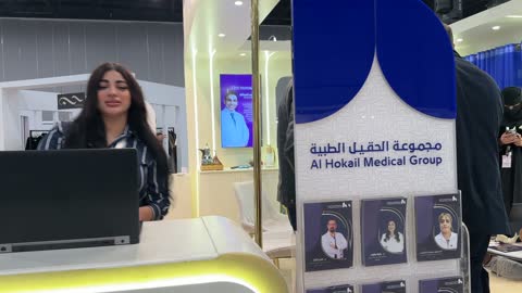 Highlighting identity and innovation, diverse pavilions at the Designers and Designresses Exhibition in the Eastern Province on December 29, 2025, Saudi Arabia, direct interaction with visitors, a creative platform for fashion and design, upscale atmosphere inside the exhibition.