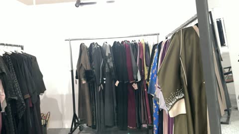 منصة إبداعية للأزياء والتصميم ، معرض المصممين والمصممات فى المنطقة الشرقية يوم 29 من ديسمبر 2025 ، المملكة العربية السعودية، تفاعل مباشر مع الزوار ، أحدث صيحات الموضة والإكسسوارات، إبراز الهوية والابتكار