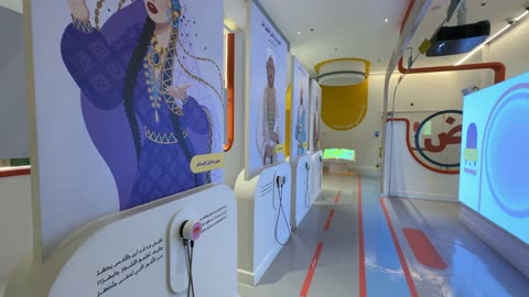 تنمية مهارة القراءة والتعبير، معرض اللغة العربية للأطفال فى مقر مجمع الملك سلمان العالمي للغة العربية في حي الورود بالرياض، يوم ١١ من ديسمبر 2025 ، جو تعليمي ممتع فى المملكة العربية السعودية ، أنشطة ثقافية وترفيهية للأطفال، تجربة تعليمية تفاعلية