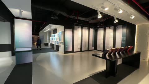 معرض اللغة العربية للكبارفى مقر مجمع الملك سلمان العالمي للغة العربية في حي الورود بالرياض يوم ١١ من ديسمبر 2025، تحقيق رؤية السعودية 2030 في المجال الثقافي،  أنشطة ثقافية وفكرية متنوعة، تعزيز مهارة اللغة والتواصل لدى البالغين