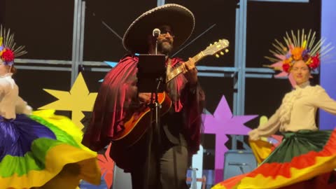 Wide dresses in bright colors and large sombrero hats, Mexican folk dance, the Ithra Food Festival from December 22 to January 1, 2026, at the King Abdulaziz Center for World Culture (Ithra) in Dhahran, Saudi Arabia, a unique design resembling pebbles.