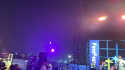 حدث ثقافي أو حفلة موسيقية، مهرجان إثراء للطعام من ٢٢ ديسمبر حتى ع يناير ٢٠٢٦، مركز الملك عبد العزيز للثقافة العالمية (إثراء) في الظهران في المملكة العربية السعودية، تصميم فريد يشبه الحصى