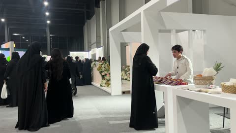 منصة إبداعية للأزياء والتصميم ، أحدث صيحات الموضة والإكسسوارات فى معرض المصممين والمصممات فى المنطقة الشرقية يوم 29 من ديسمبر 2025 ، المملكة العربية السعودية، تفاعل مباشر مع الزوار ،  إبراز الهوية والابتكار، أجواء راقية داخل المعرض