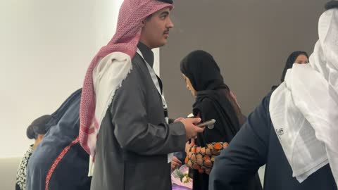 تقديم الضيافة فى معرض المصممين والمصممات فى المنطقة الشرقية يوم 29 من ديسمبر 2025 ، المملكة العربية السعودية، منصة إبداعية للأزياء والتصميم ، أحدث صيحات الموضة والإكسسوارات ،تفاعل مباشر مع الزوار ،  إبراز الهوية والابتكار، أجواء راقية داخل المعرض