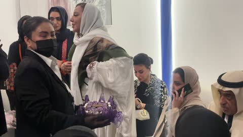 تقديم الضيافة فى معرض المصممين والمصممات فى المنطقة الشرقية يوم 29 من ديسمبر 2025 ، المملكة العربية السعودية، منصة إبداعية للأزياء والتصميم ، أحدث صيحات الموضة والإكسسوارات ،تفاعل مباشر مع الزوار ،  إبراز الهوية والابتكار، أجواء راقية داخل المعرض