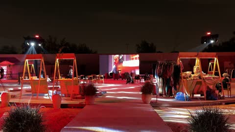 A unique winter shopping experience that combines handicrafts, a large electronic screen at the winter bazaar at night in the Diplomatic Quarter in Riyadh from December 11, 2025, to January 3, 2026, a warm family winter atmosphere, an enjoyable shopping and entertainment event.