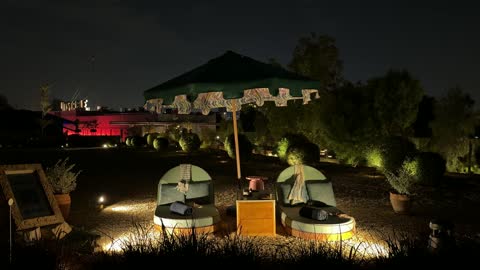 A quiet outdoor session at the winter bazaar at night in the Diplomatic Quarter in Riyadh from December 11, 2025, to January 3, 2026, a warm family winter atmosphere, a unique winter shopping experience that combines handicrafts.