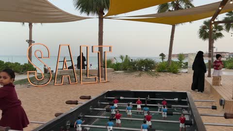 فعاليات وأنشطة ترفيهية فى سولت البحر بكورنيش الخبر فى المنطقة الشرقية ،  المملكة العربية السعودية ،مطاعم ومقاهي سياحية ، أجواء هادئة وتجربة استرخاء ممتعه، جلسات مطلة على البحر،  وجهة ساحلية شاطئية عائلية