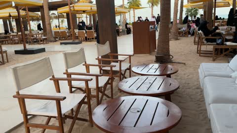 وجهة ساحلية شاطئية عائلية  ،  مطاعم ومقاهي سياحية  فى سولت البحر بكورنيش الخبر فى المنطقة الشرقية ،  المملكة العربية السعودية  ، أجواء هادئة وتجربة استرخاء ممتعه،  جلسات مطلة على البحر ،  فعاليات وأنشطة ترفيهية