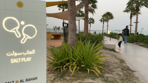 فعاليات وأنشطة ترفيهية فى سولت البحر بكورنيش الخبر فى المنطقة الشرقية ،  المملكة العربية السعودية ، جلسات مطلة على البحر ، مطاعم ومقاهي سياحية ، وجهة ساحلية شاطئية عائلية  ، أجواء هادئة وتجربة استرخاء ممتعه