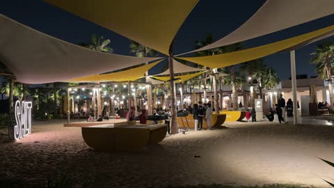 أجواء هادئة وتجربة استرخاء ممتعه فى سولت البحر بكورنيش الخبر فى المنطقة الشرقية ،  المملكة العربية السعودية ، فعاليات وأنشطة ترفيهية ،وجهة ساحلية شاطئية عائلية  ، مطاعم ومقاهي سياحية ، جلسات مطلة على البحر