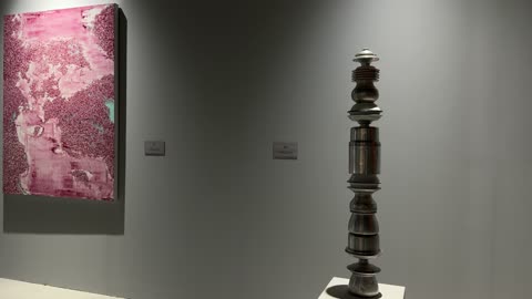 معرض فني مشترك، فعالية بين ثقافتين (السعودية والصين) في قاعة  الملفى بمدينة مسك بالرياض يوم 24 ديسمبر 2025 ،عروض فنية حية، تجربة الشارع الصيني،  فنون أدائية وموسيقية تعكس التبادل الثقافي والحضاري