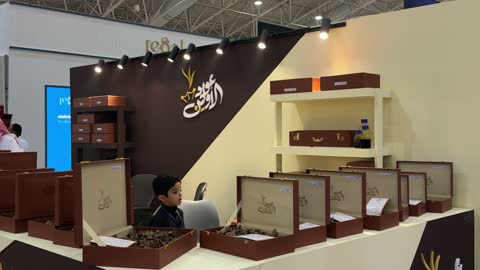Luxury fragrance products, the Blue Oud and International Perfumes Exhibition at the Riyadh International Convention and Exhibition Center on December 25, 2025, featuring global and local brands, a unique shopping experience.