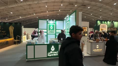 تجربة تسوق مميزة  فى معرض العود الأزرق والعطور الدولى فى مركز الرياض الدولي للمعارض والمؤتمرات يوم 25 من ديسمبر 2025، ماركات عالمية ومحلية ، المنتجات العطرية الفاخرة