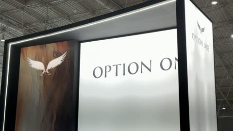 ماركات عالمية ومحلية فى معرض العود الأزرق والعطور الدولى فى مركز الرياض الدولي للمعارض والمؤتمرات يوم 25 من ديسمبر 2025 ، المنتجات العطرية الفاخرة، تجربة تسوق مميزة