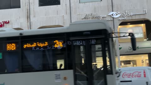 المحلات والبضائع المحلية التجارية فى سوق الحب في الدمام بالمنطقة الشرقية، المملكة العربية السعودية، التراث الثقافي والتجارة التقليدية ، اكشاك الطعام المختلفة